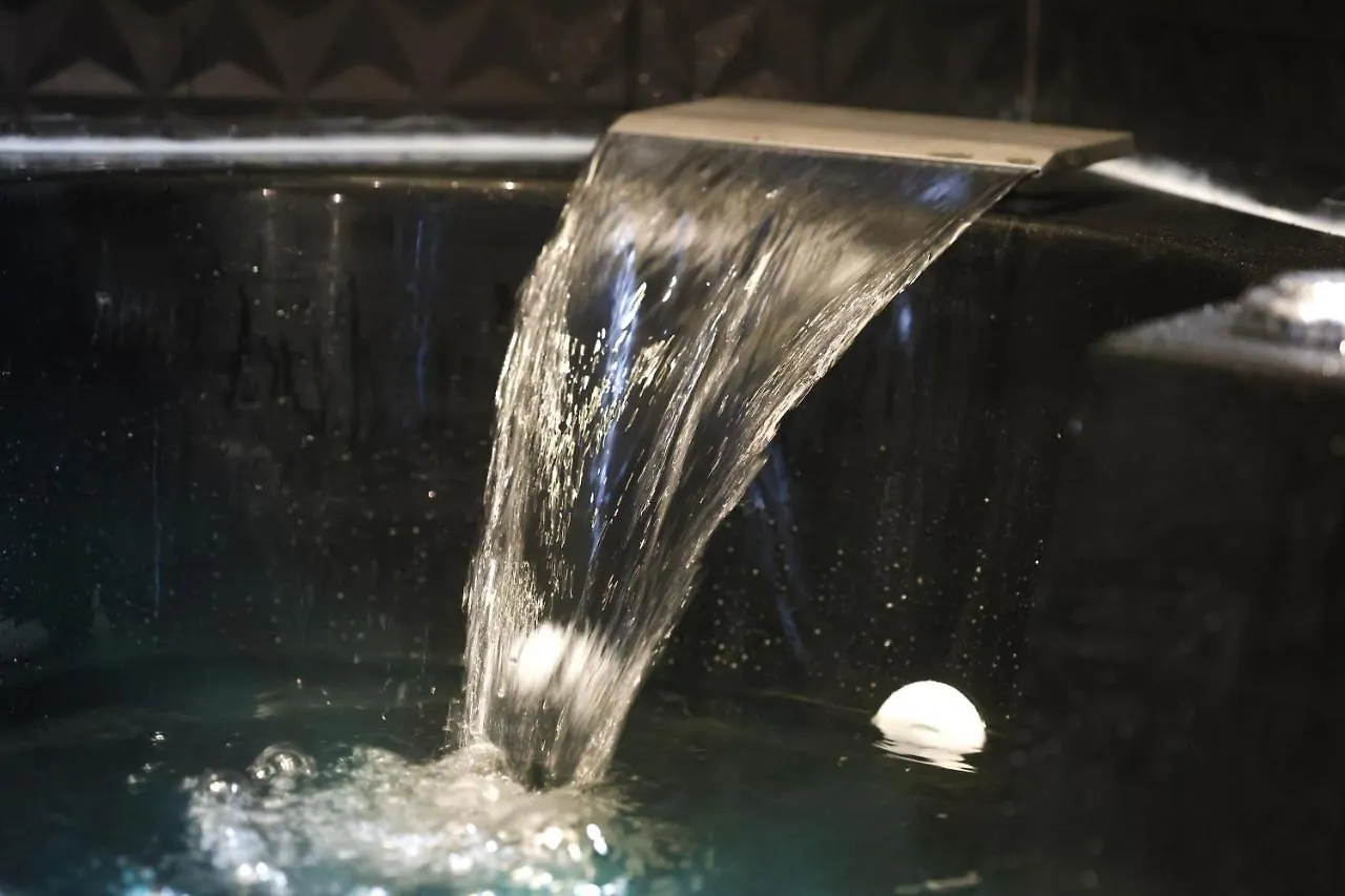 Appartement Le Legendary Spa, Hypercentre Avec Sauna, Balneo Et Wifi Par Sovalfi Saint-Etienne